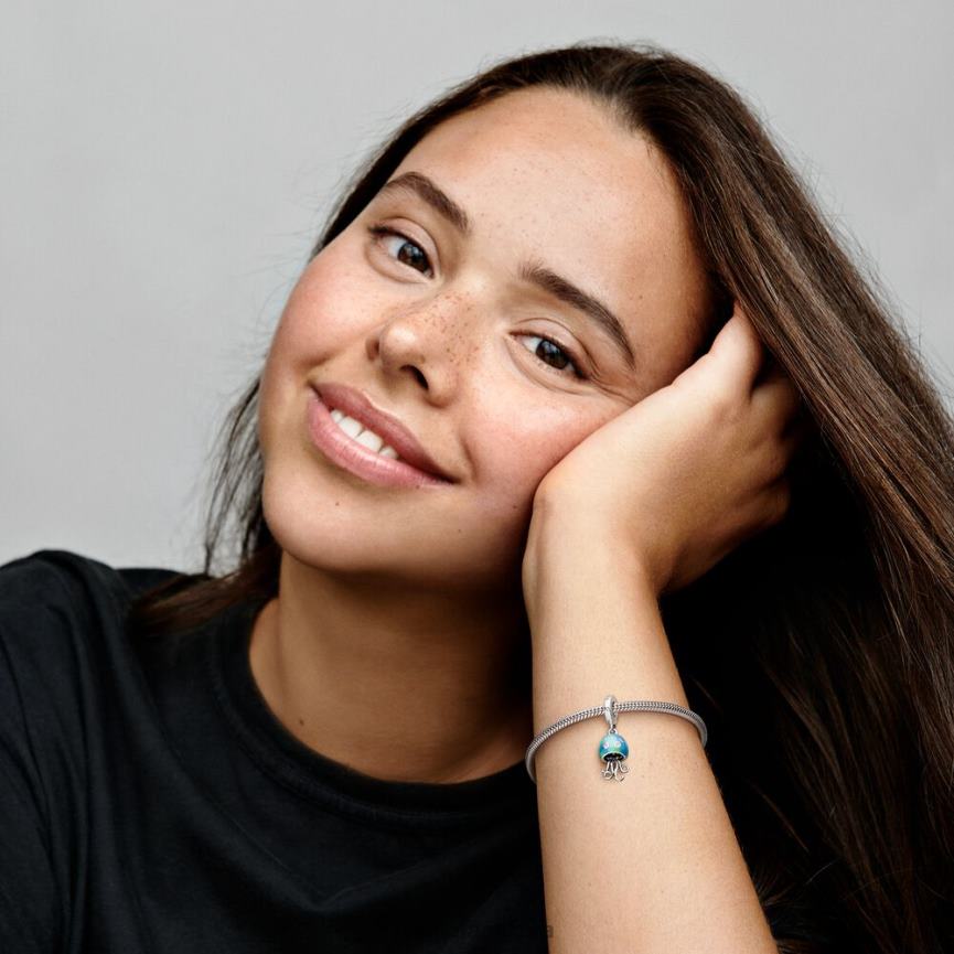 renk değiştiren denizanası sarkan çekicilik 82N8H71 Pandora som gümüş