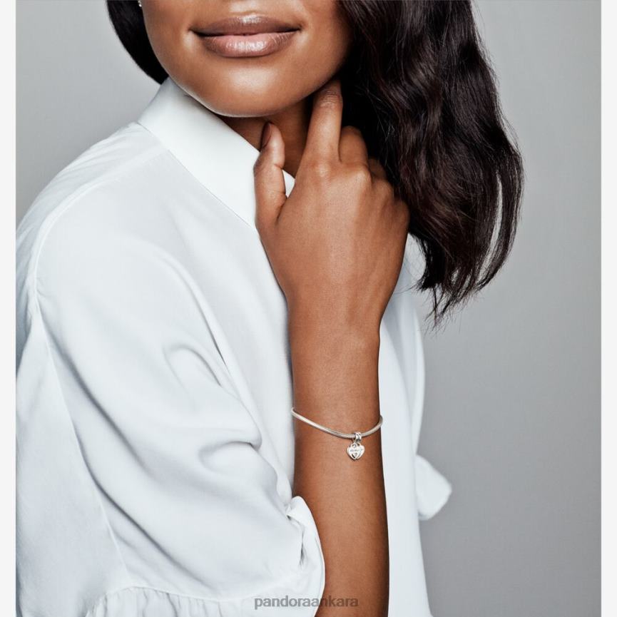 çift ​​kalp bölünmüş sarkan çekicilik 82N8H51 Pandora som gümüş